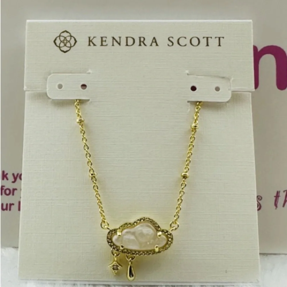 Kendra Scott Celeste Cloud Gold Short Pendant Necklace - Picture 3 of 3